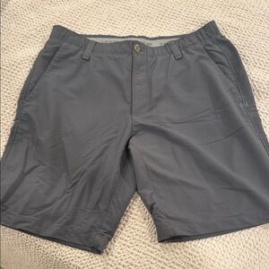 Under Armour Men's Gray Flat Front Golf ⛳️ Shorts